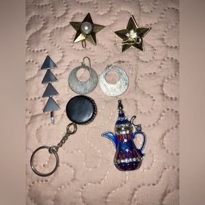 Bundle Tom Tom Drum Star Bow Magnet Tea Pot Earrings Triangle Hair Pin Bracelets